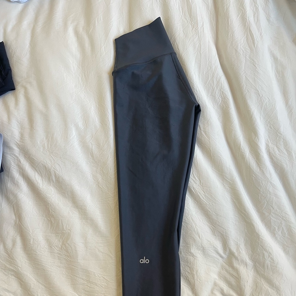 Alo Leggings